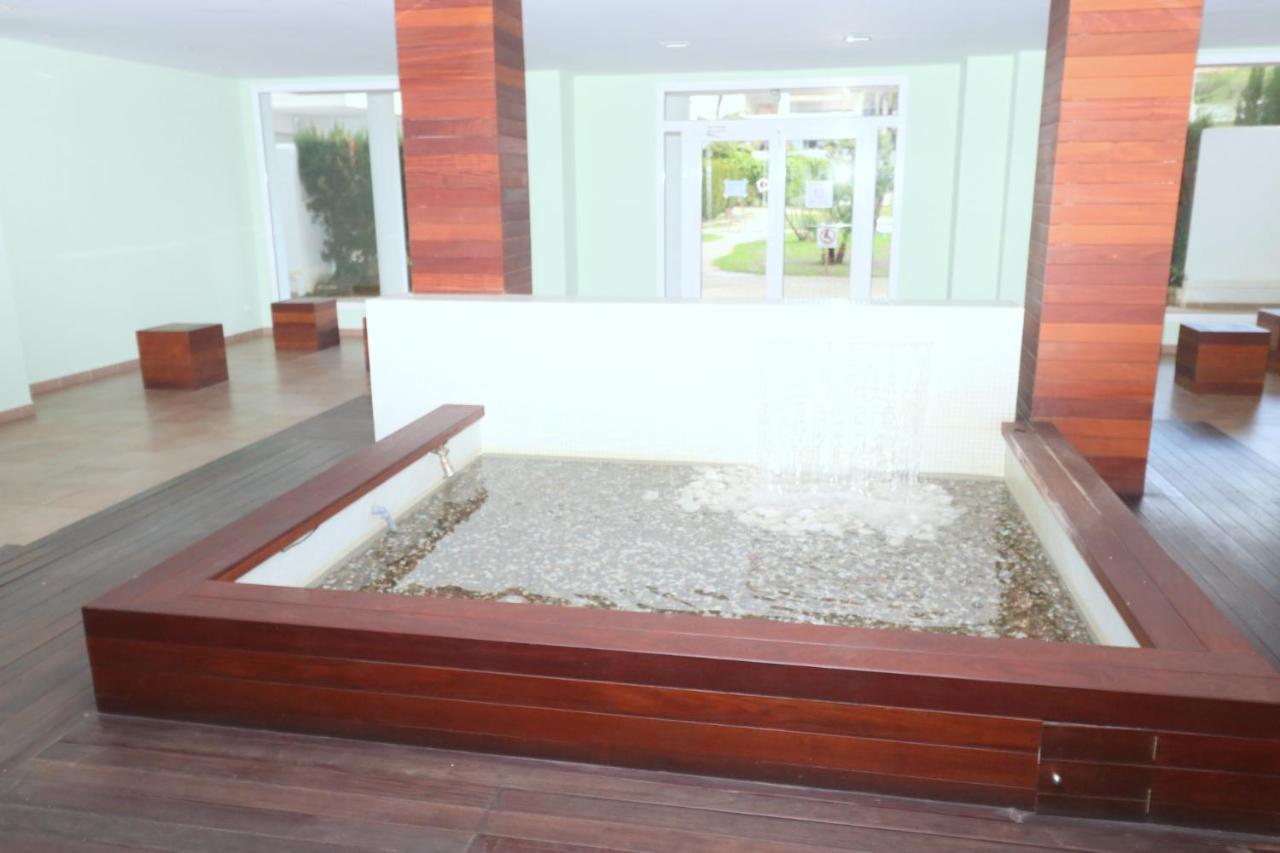R. Marine II Apartment Росес Екстериор снимка