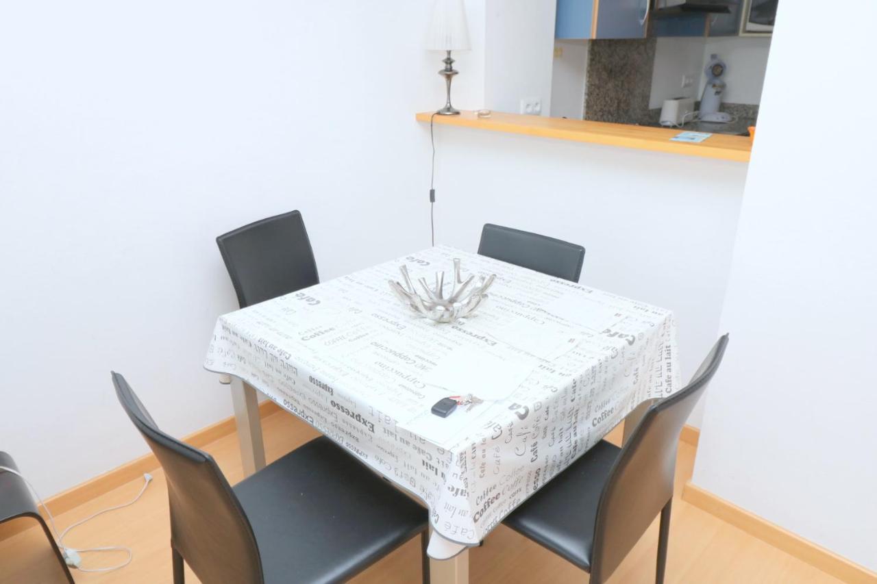 R. Marine II Apartment Росес Екстериор снимка